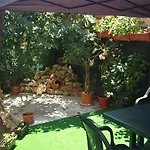 стонел Apartament