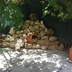 стонел Apartament *